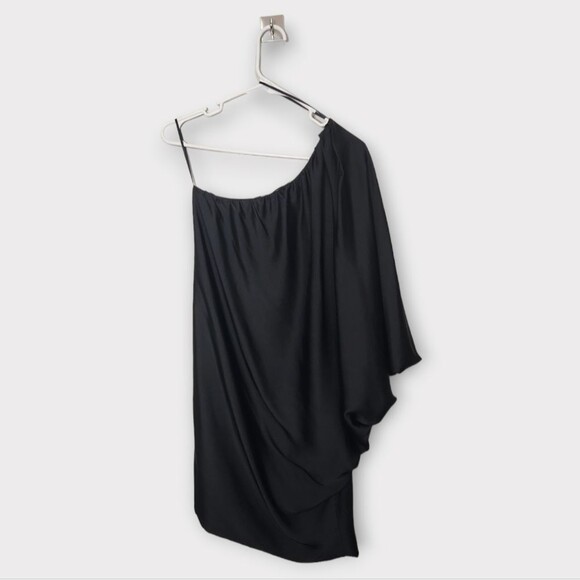 Zara Satin Effects One Shoulder Cape Sleeve Mini Dress XS - Picture 4 of 5